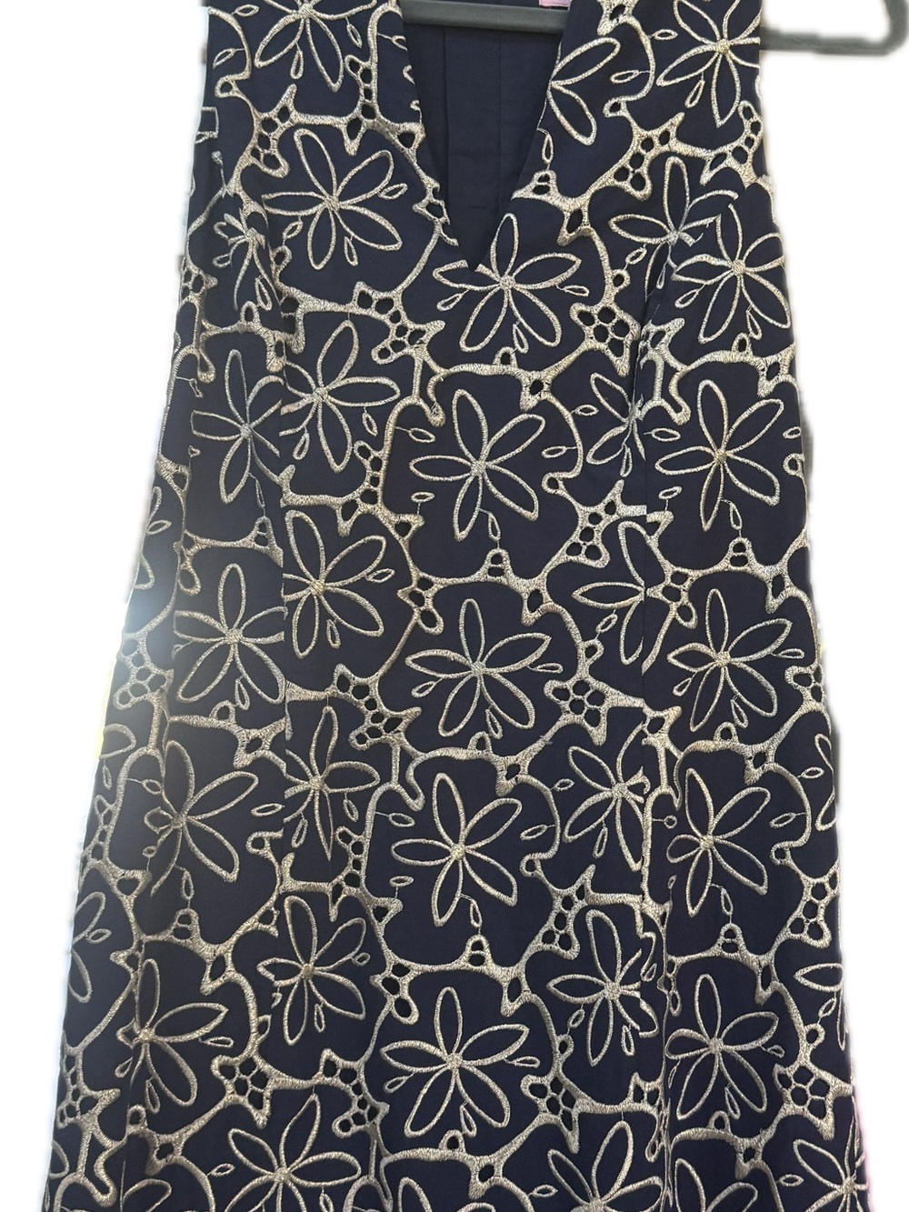 Lilly Pulitzer Navy, Gold, eyelet Floral sleeveless dress, scalloped bottom s10